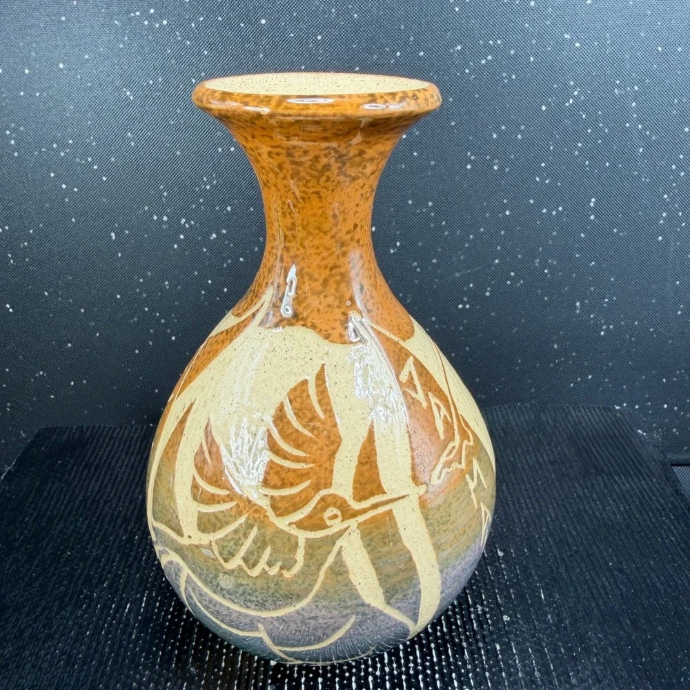 Frazer Signed Sgraffito Hummingbird Art Pottery Vase Ochre Green Purple 6 Inch